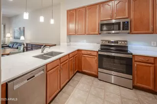 Photo #6: 6925370 Listing