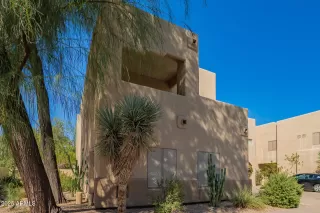 Photo #2: 6925391 Listing