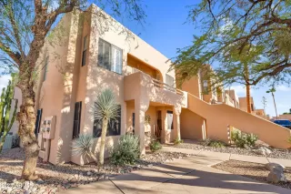 Photo #1: 6925553 Listing 