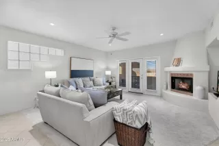 Photo #4: 6925553 Listing 