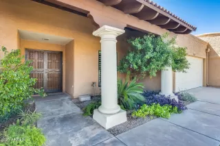 Photo #1: 6925672 Listing