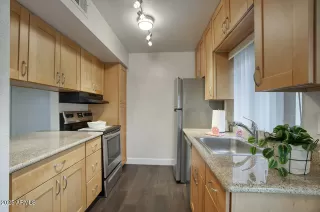 Photo #1: 6925995 Listing 