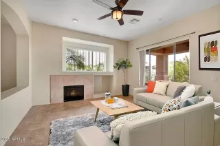 Photo #1: 6926001 Listing 