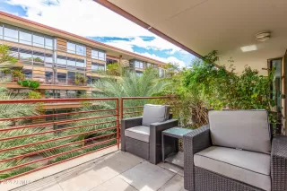 Photo #2: 6926188 Listing 