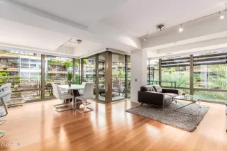 Photo #4: 6926188 Listing 