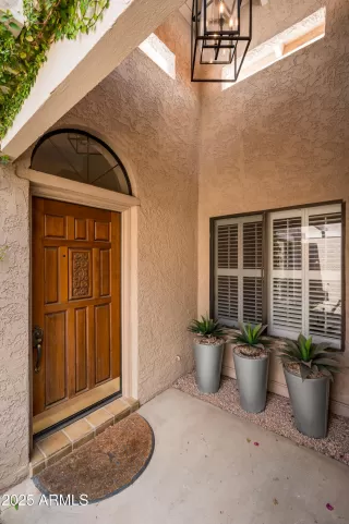 Photo #2: 6926231 Listing 