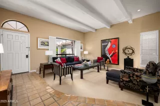 Photo #4: 6926231 Listing 