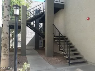 Photo #1: 6926282 Listing 