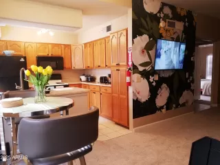 Photo #2: 6926282 Listing 