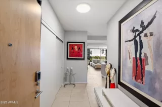 Photo #1: 6926422 Listing