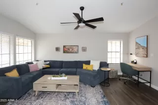 Photo #3: 6926437 Listing 