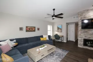 Photo #4: 6926437 Listing 