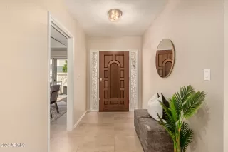 Photo #3: 6926453 Listing