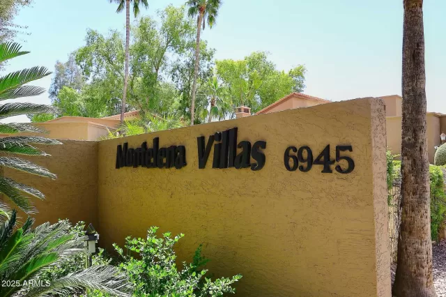 MLS: 6926570 Condo For Sale