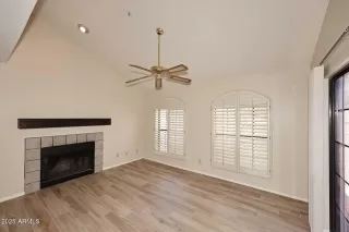 Photo #4: 6926570 Listing 