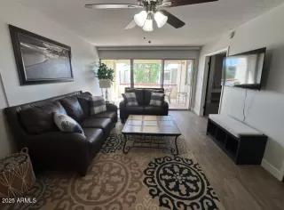 Photo #2: 6926622 Listing 