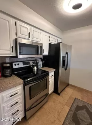 Photo #4: 6926622 Listing 