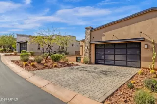 Photo #2: 6926808 Listing 
