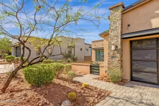 Photo #3: 6926808 Listing 