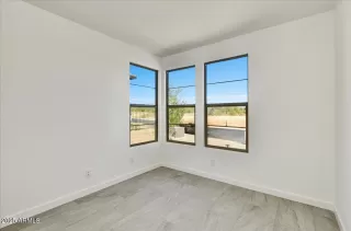 Photo #2: 6926813 Listing