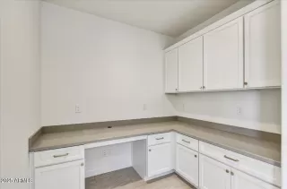 Photo #5: 6926813 Listing