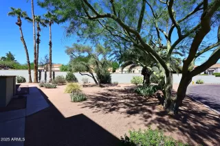 Photo #2: 6926911 Listing