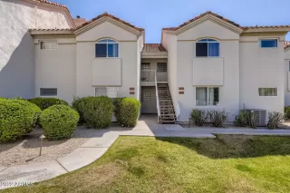 Photo #4: 6927026 Listing