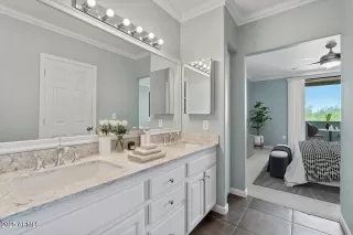 Photo #4: 6927115 Listing