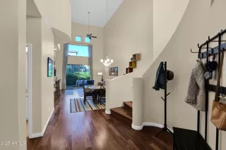 Photo #3: 6927203 Listing 