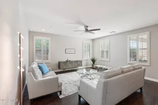 Photo #6: 6927253 Listing