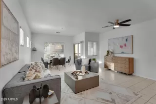 Photo #2: 6927491 Listing