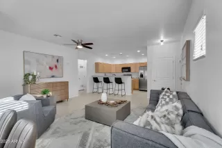 Photo #6: 6927491 Listing