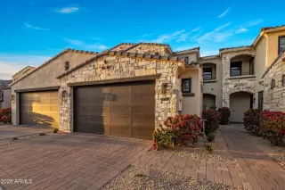 Photo #1: 6927531 Listing 