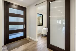 Photo #3: 6927531 Listing 