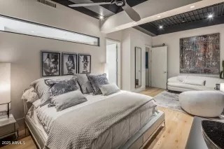 Photo #6: 6927575 Listing 