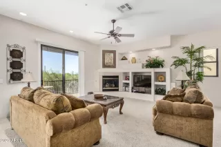 Photo #4: 6927714 Listing 