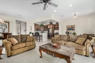 Photo #5: 6927714 Listing 