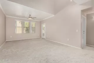 Photo #3: 6927766 Listing 