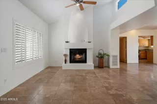 Photo #5: 6927825 Listing 