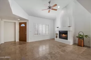 Photo #6: 6927825 Listing 