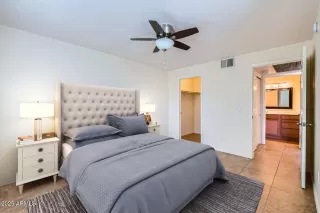 Photo #4: 6927832 Listing