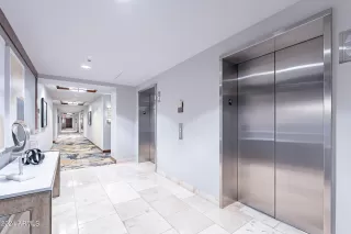 Photo #5: 6927905 Listing