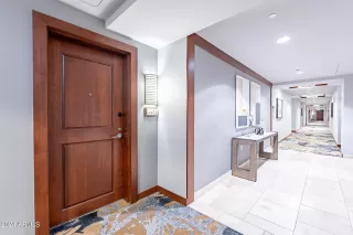 Photo #6: 6927905 Listing