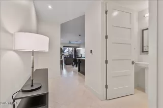 Photo #3: 6928247 Listing 