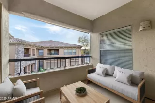 Photo #3: 6928325 Listing 