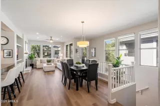 Photo #4: 6928411 Listing