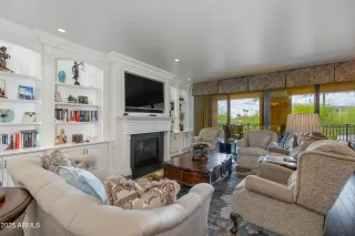 Photo #2: 6928445 Listing 