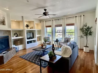 Photo #2: 6928491 Listing 