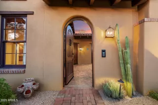 Photo #5: 6928529 Listing 