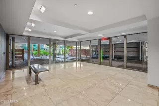 Photo #1: 6928628 Listing